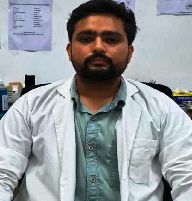  Dr. Paras